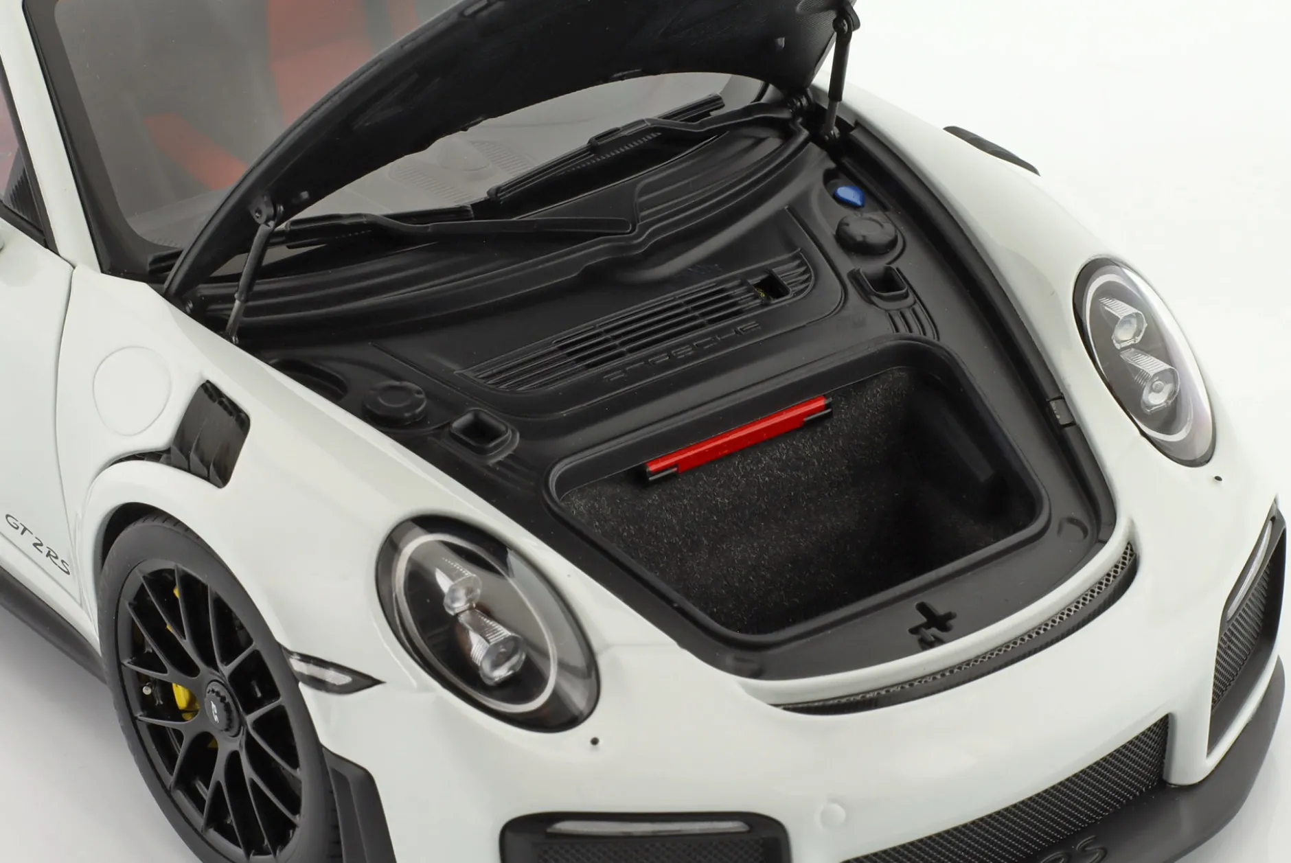 Porsche 911 (991 II) GT2 RS Weissach Package 2017 weiß 1:18 AUTOart