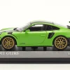 Porsche 911 (991 II) GT2 RS Weissach Package 2018 signalgrün / goldene Felgen 1:43 Minichamps