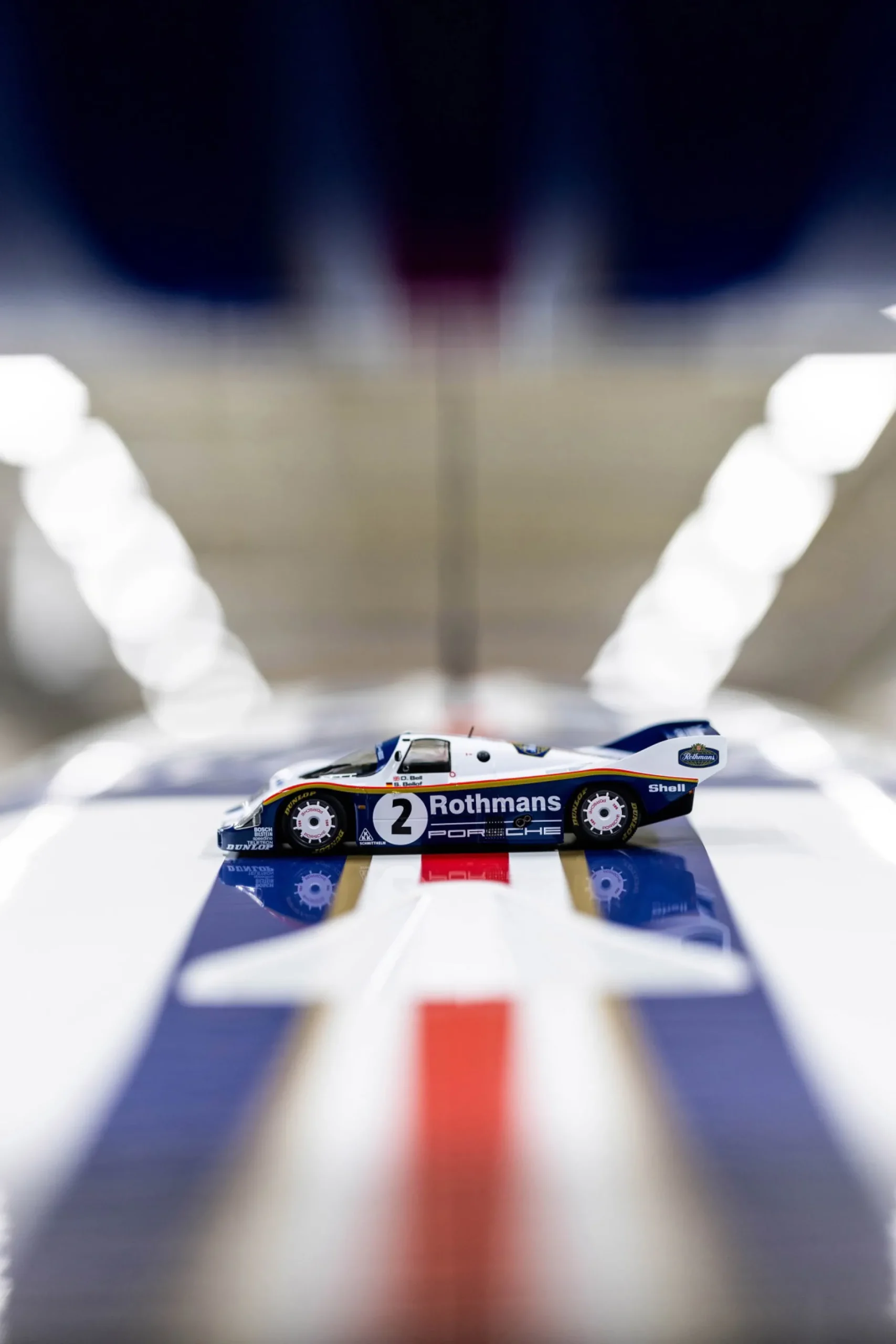 Porsche 956K #2 Sieger 1000km Sandown Park 1984 Bellof, Bell 1:18 WERK83