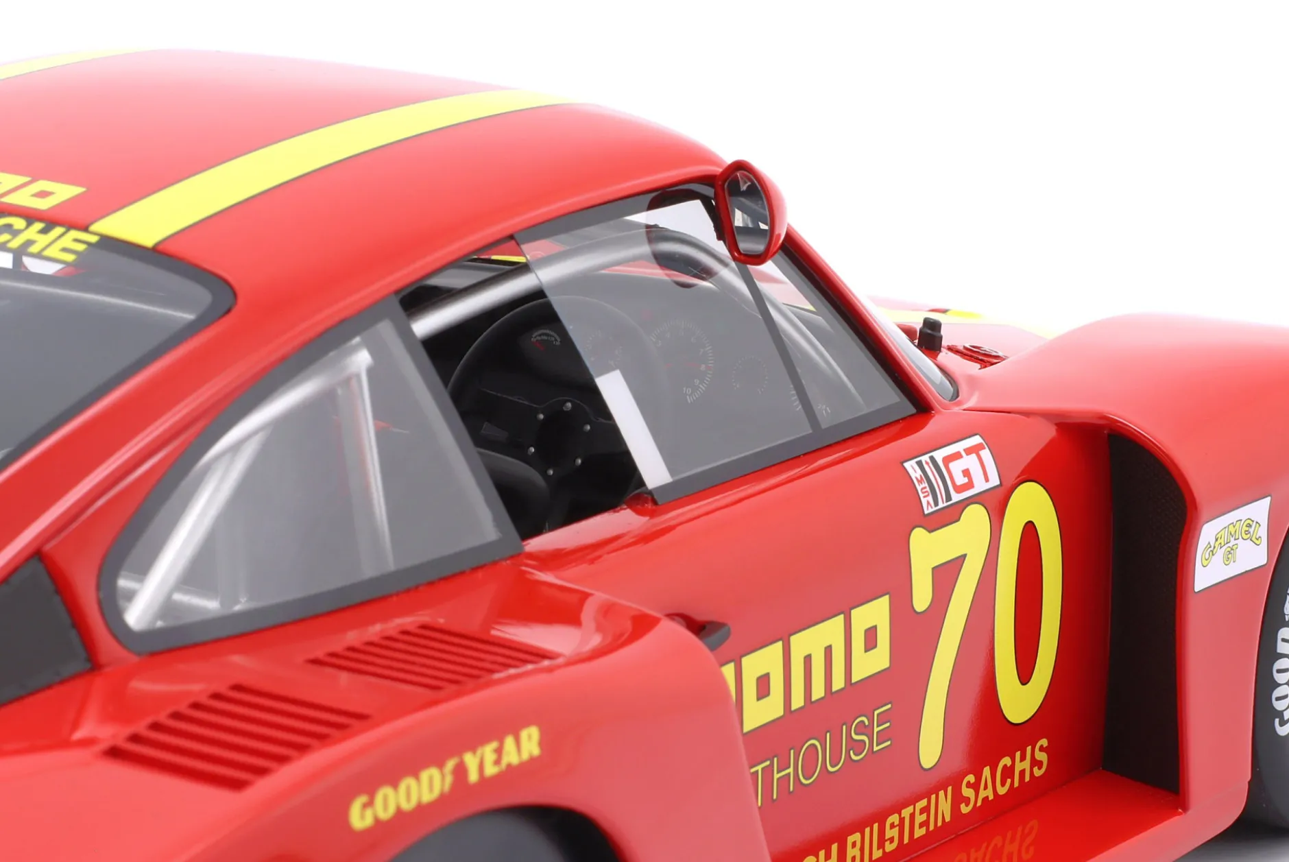 Porsche 935/78 Moby Dick #70 MOMO 2nd DRM Norisring 1981 G. Moretti 1:12 CMR