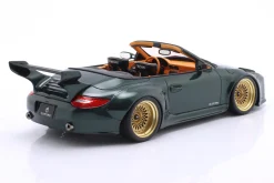 Porsche 911 (997.2) Old & New Tokyo Auto Salon 2010 grün / goldene Felgen 1:18 GT-Spirit