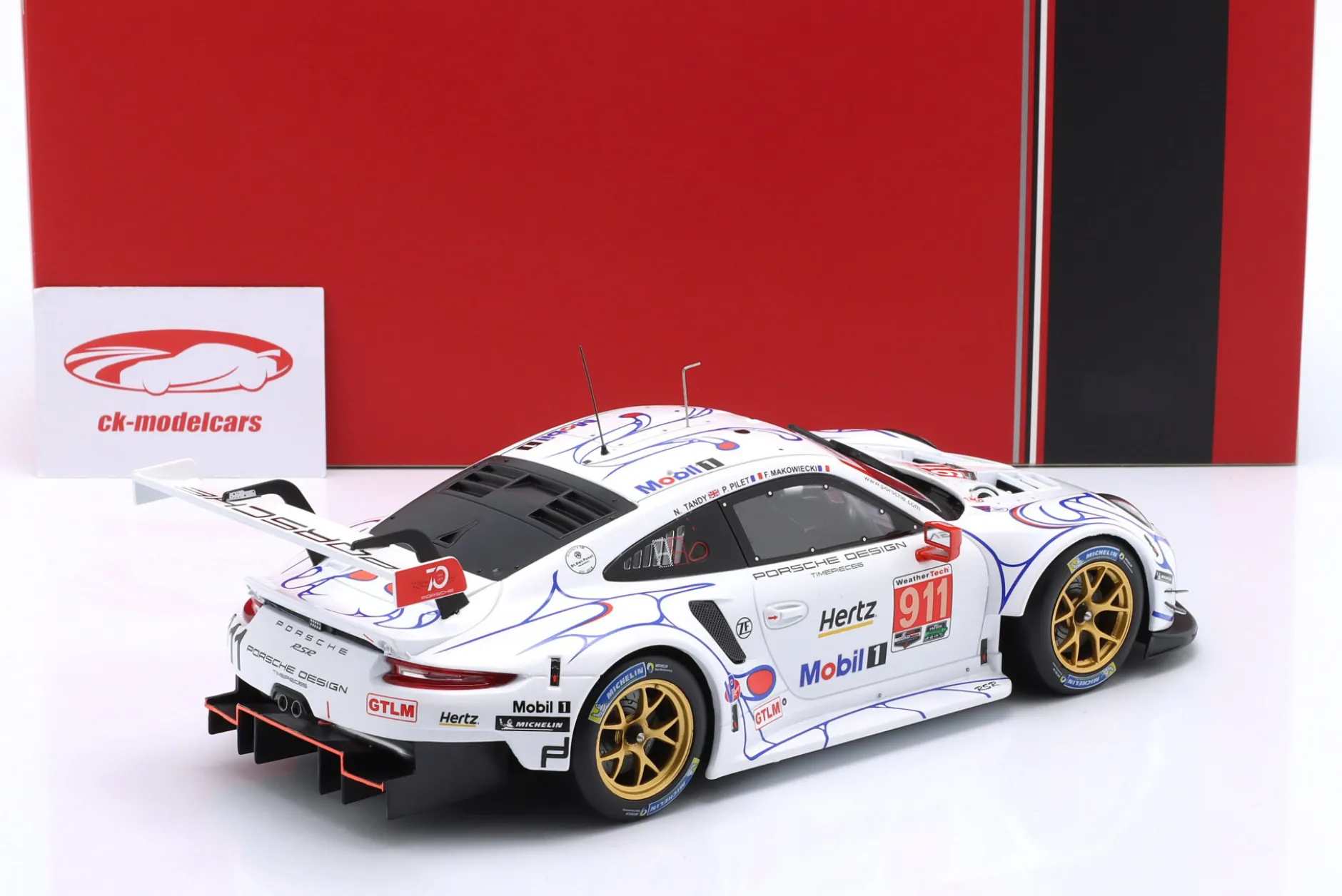 Porsche 911 (991) RSR #911 Class Winner Petit LeMans 2018 Porsche GT Team 1:18 Ixo