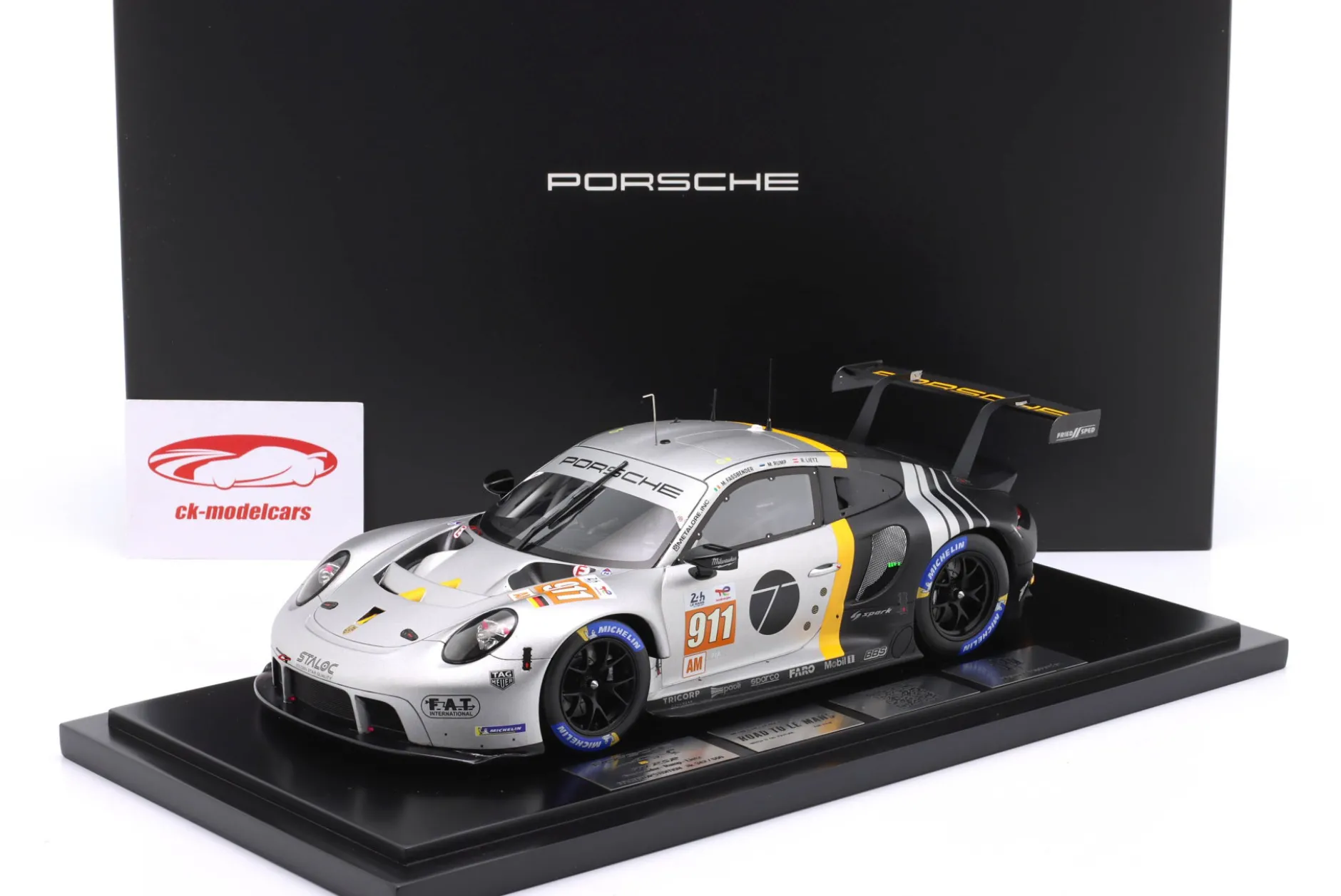 Porsche 911 RSR-19 #911 24h LeMans 2023 Fassbender, Lietz, Rump 1:18 Spark