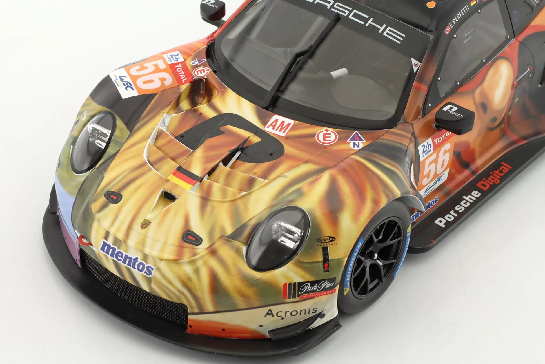 Porsche 911 RSR #56 Winner LMGTE AM 24h LeMans 2019 Team Project 1 1:18 Ixo