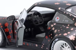 Porsche 911 (964) RWB Rauh-Welt Aoki 2021 schwarz mit Dekor 1:18 Solido