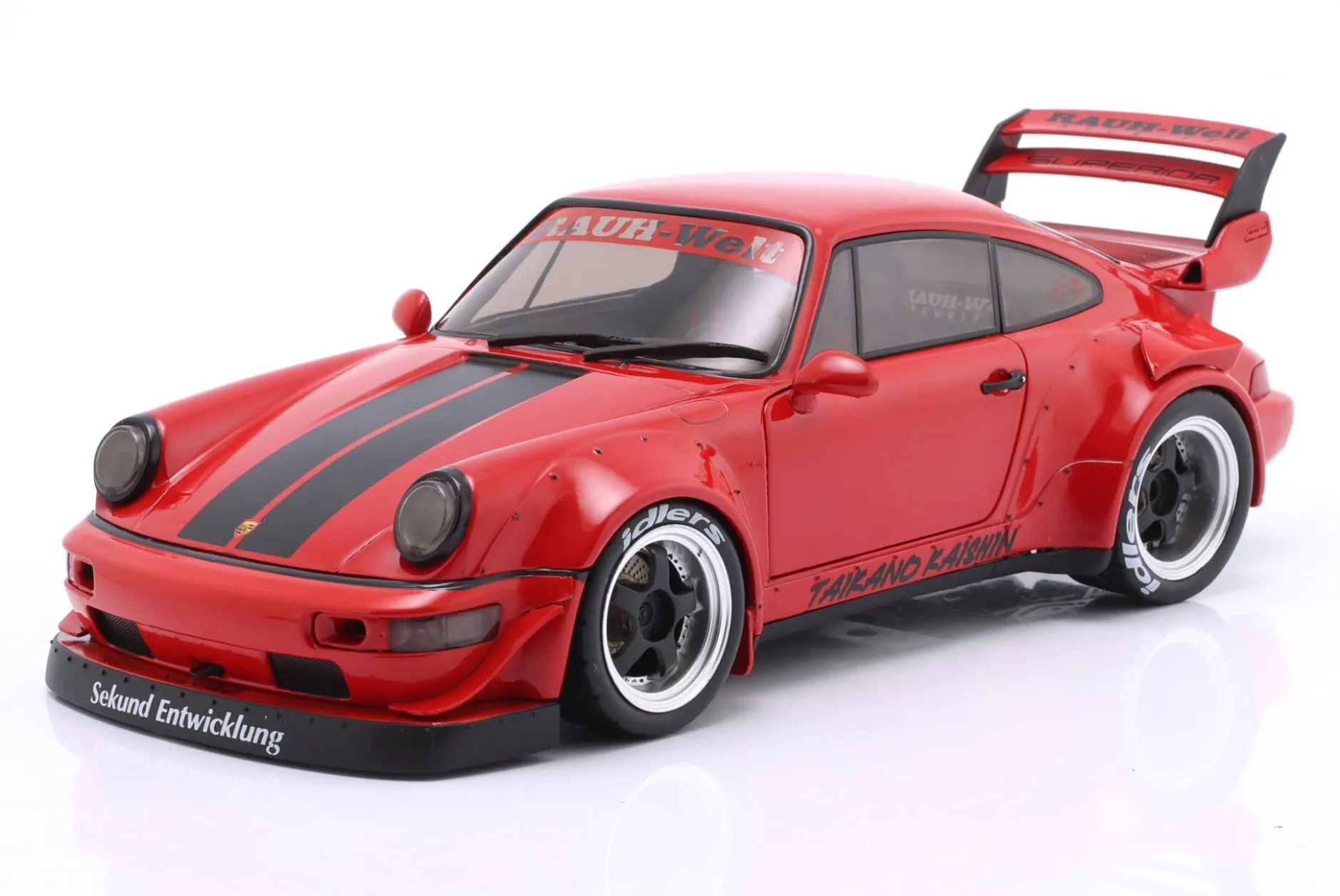Porsche 911 RWB Rauh-Welt Bodykit Taikano Kaishin 2024 rot / schwarz 1:18 Solido
