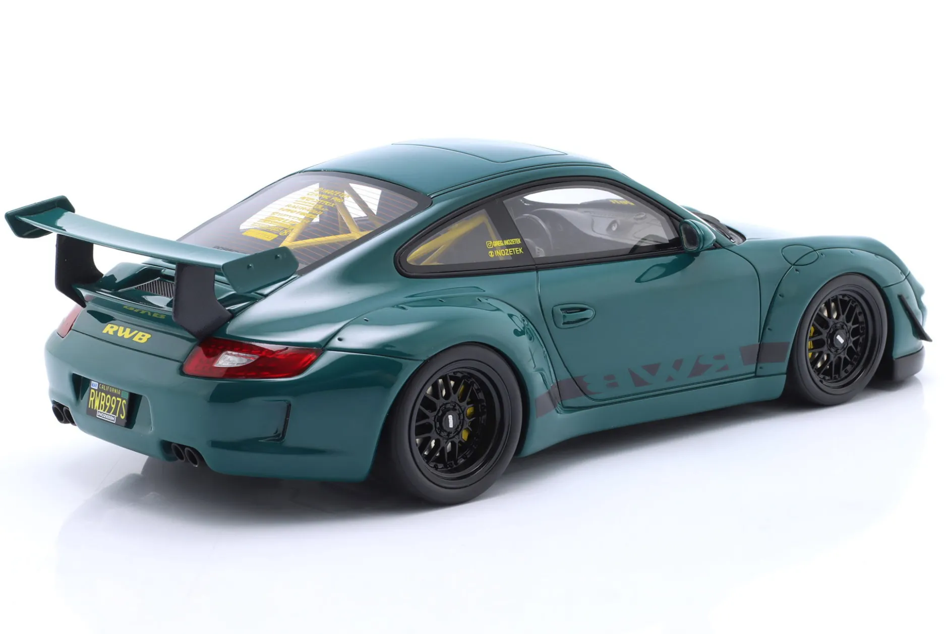 Porsche 911 (997) RWB Rauh-Welt Body Kit Syunkashuto 2021 grün 1:18 GT-Spirit