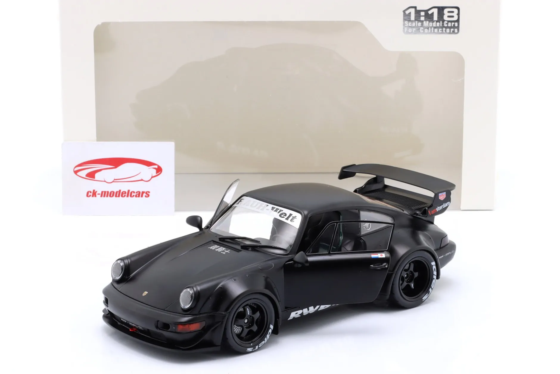 Porsche 911 (964) RWB Rauh-Welt Darth Vader 2016 mattschwarz 1:18 Solido