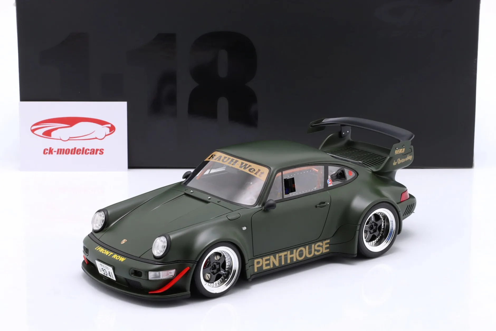 Porsche 911 (964) RWB Rauh-Welt Penthouse 2025 khaki grün 1:18 GT-Spirit