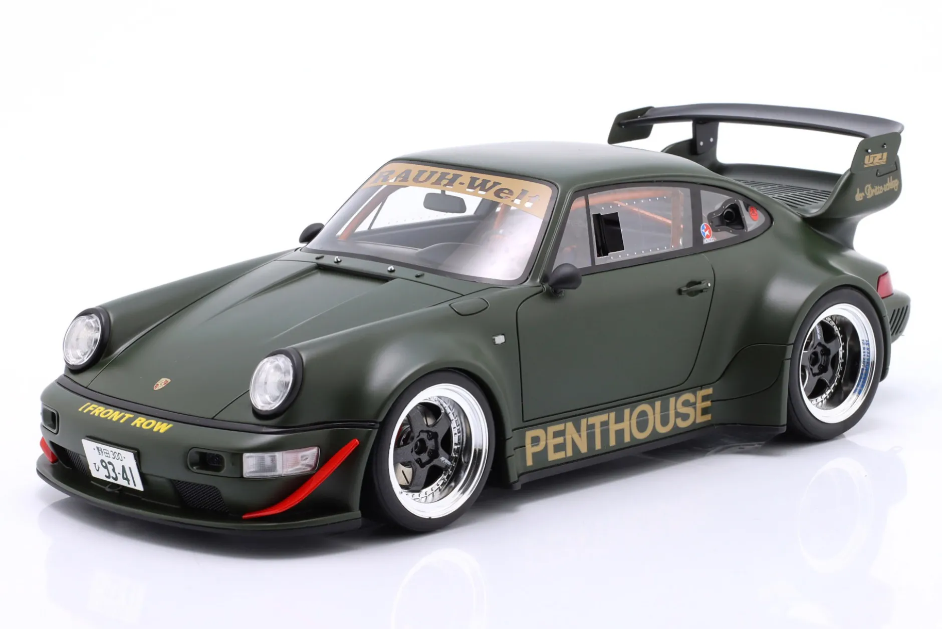 Porsche 911 (964) RWB Rauh-Welt Penthouse 2025 khaki grün 1:18 GT-Spirit