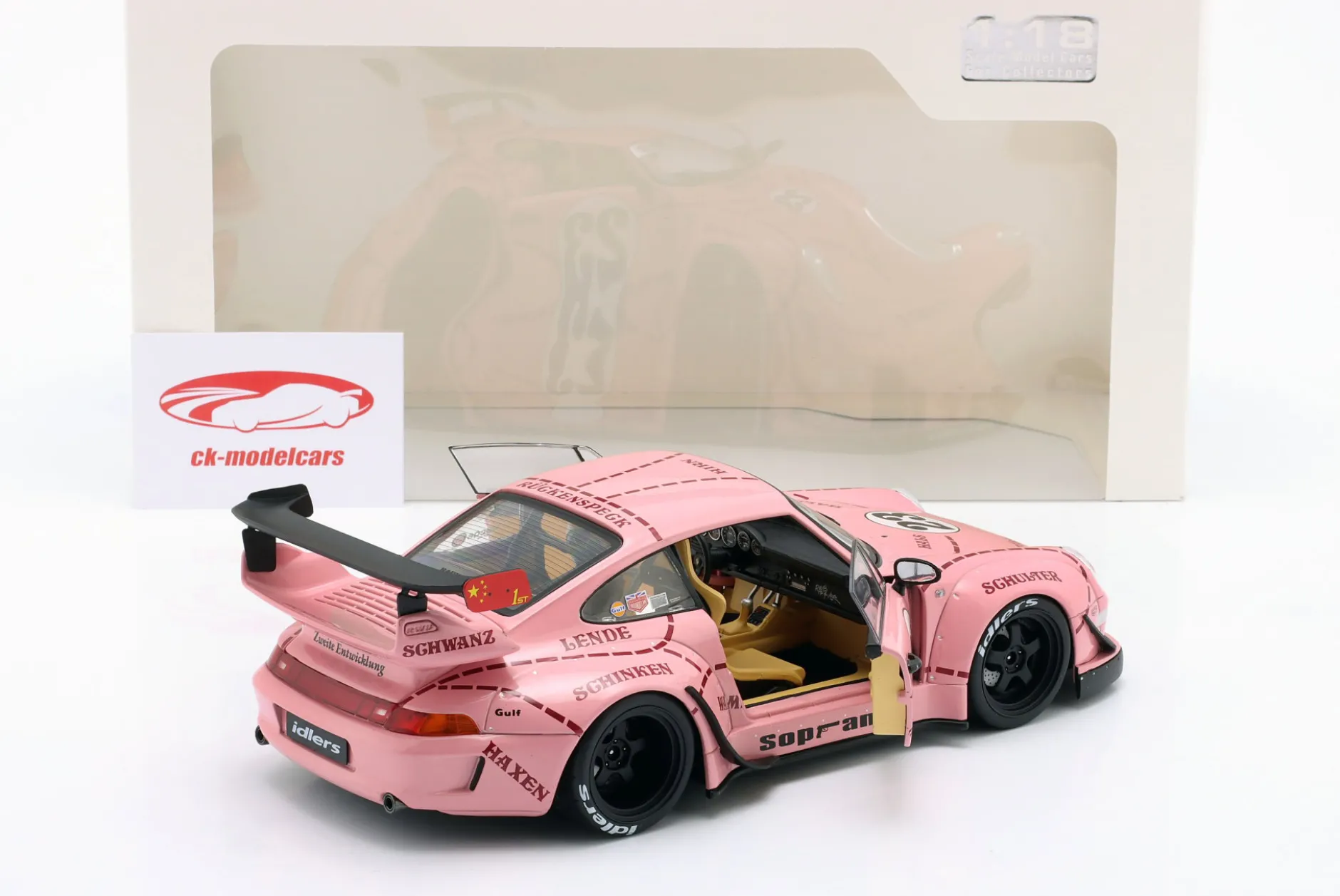 Porsche 911 (993) RWB Rauh-Welt Sopranos Pink Pig 2020 rosa 1:18 Solido