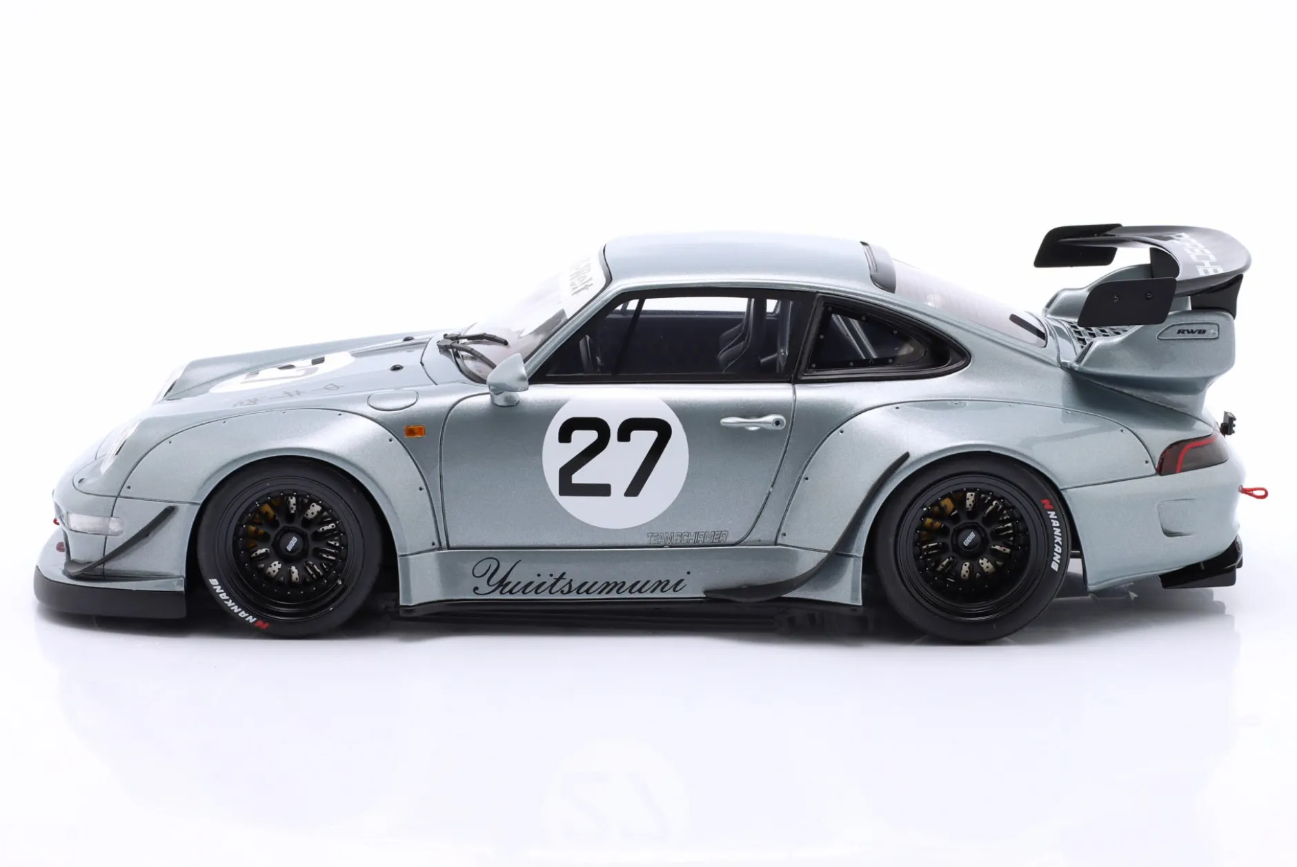 Porsche 911 (993) RWB Rauh-Welt Yuiitsumuni #27 2024 silber 1:18 GT-Spirit