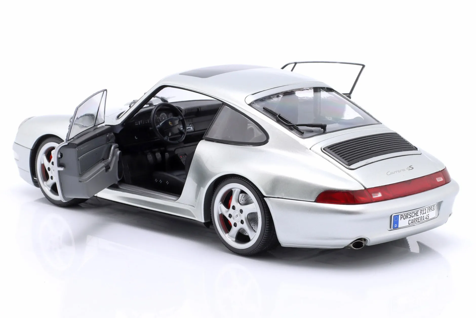 Porsche 911 (993) 4S Baujahr 1996 polarsilber 1:18 Solido