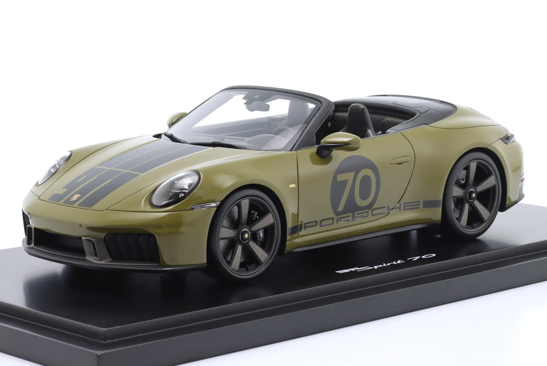 Porsche 911 (992.2) Spirit 70 Baujahr 2025 olive neo 1:18 Spark