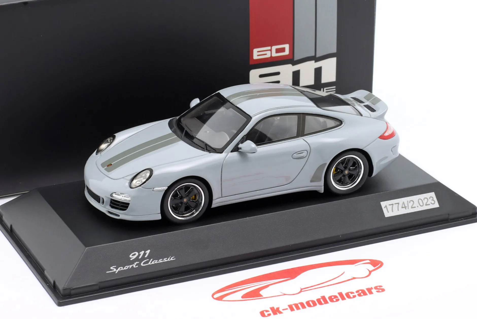 Porsche 911 (997) Sport Classic grau 1:43 Spark