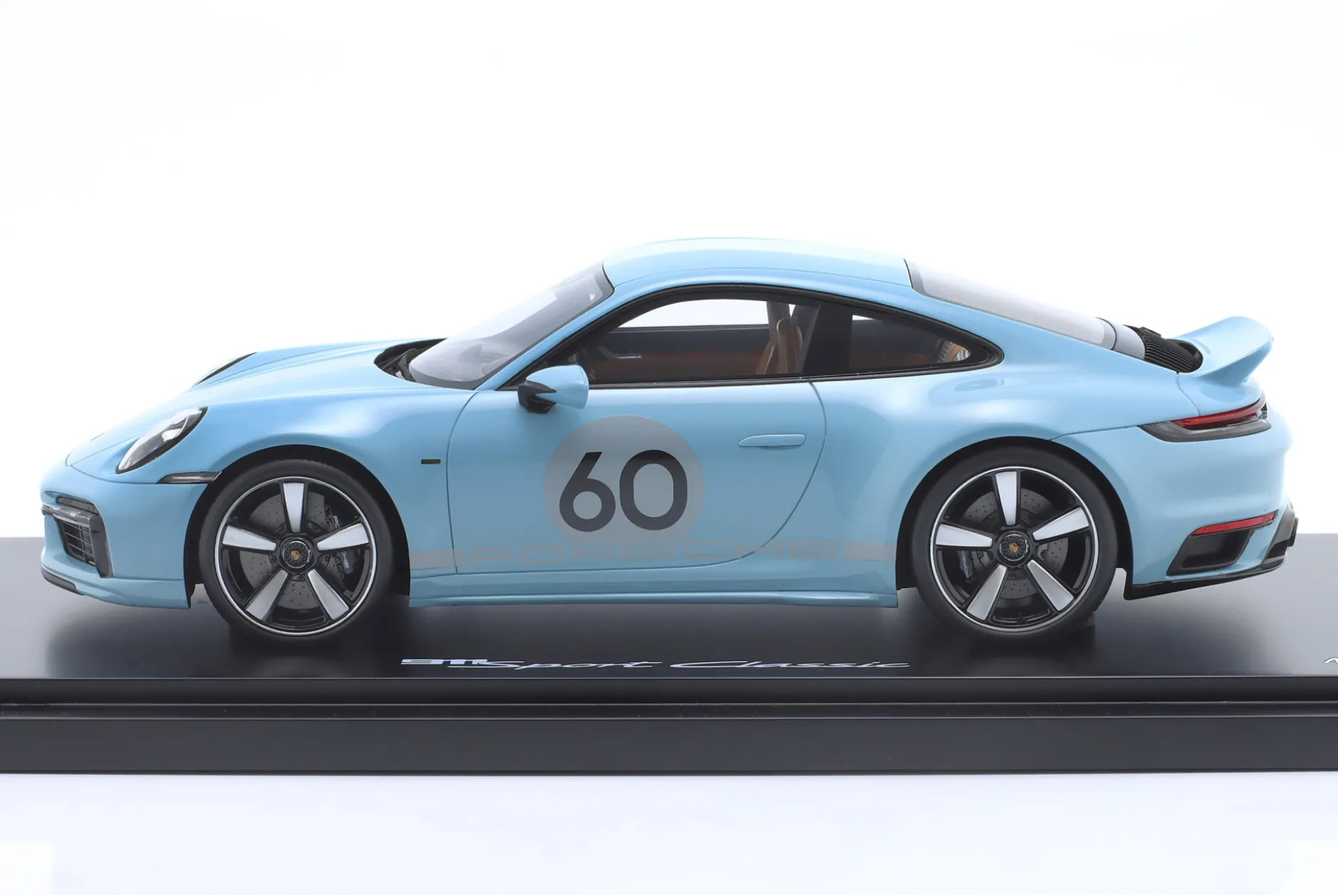 Porsche 911 (992) Sport Classic 2022 meissenblau 1:18 Spark