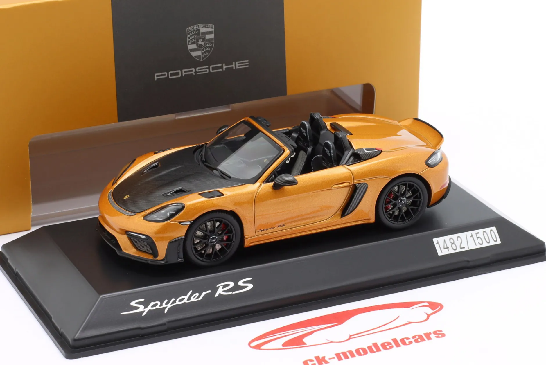 Porsche 718 (982) Spyder RS Baujahr 2024 gold metallic 1:43 Spark