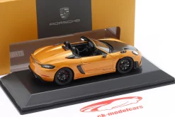 Porsche 718 (982) Spyder RS Baujahr 2024 gold metallic 1:43 Spark