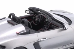 Porsche Spyder RS Baujahr 2023 GT silber 1:18 Schuco