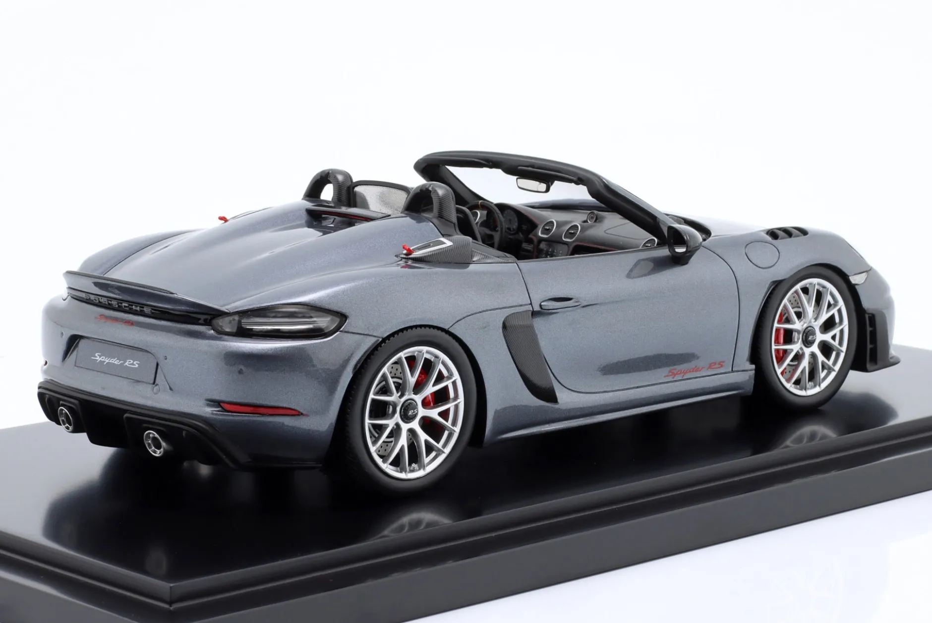 Porsche 718 (982) Spyder RS Baujahr 2024 vanadiumgrau 1:18 Spark