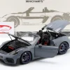 Porsche 718 Spyder RS Weissach-Paket Baujahr 2024 grau 1:18 Minichamps