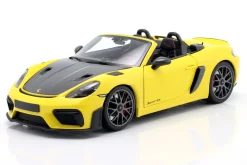 Porsche 718 Spyder RS Weissach-Paket Baujahr 2024 gelb 1:18 Minichamps