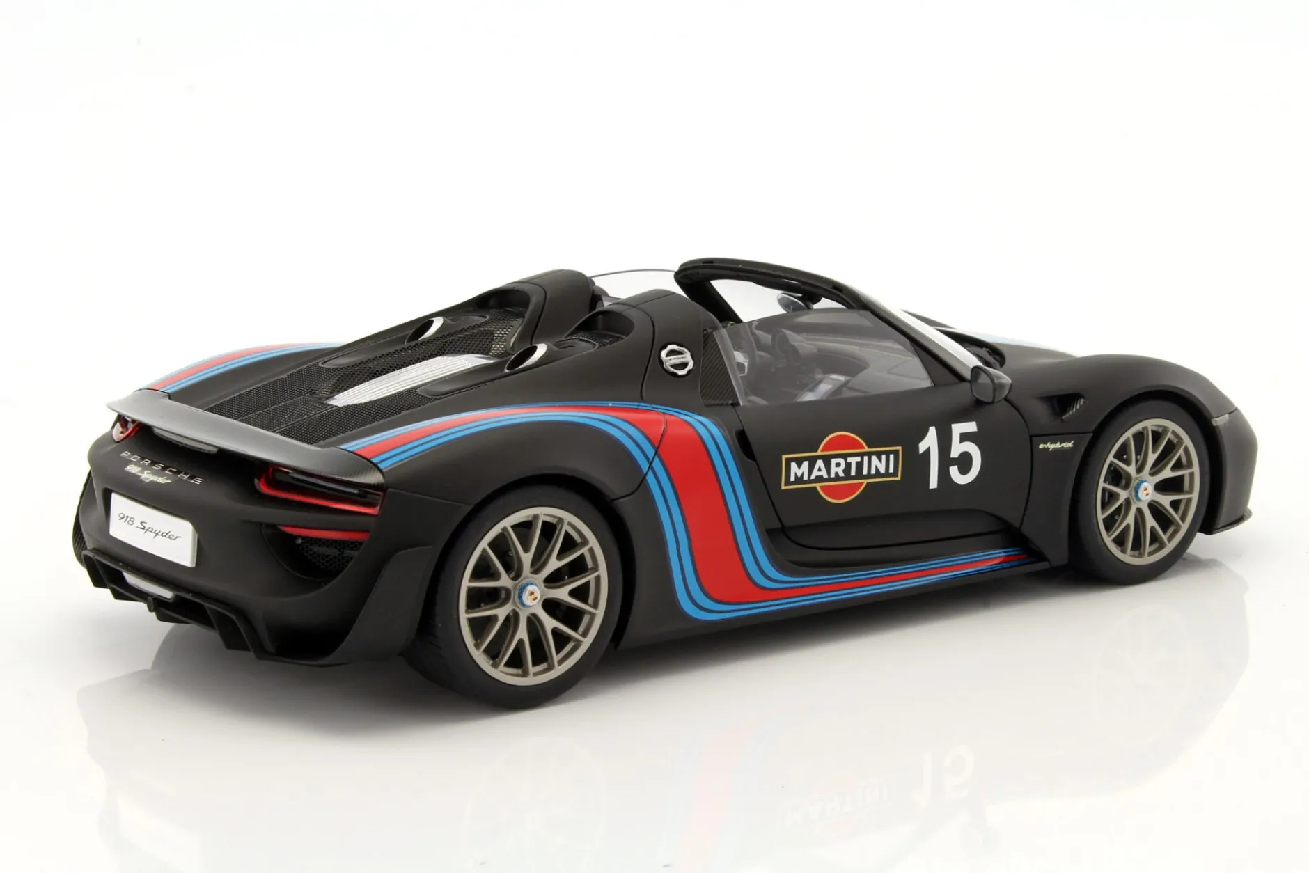Porsche 918 Spyder Weissach Package Martini Baujahr 2013 schwarz 1:18 AUTOart