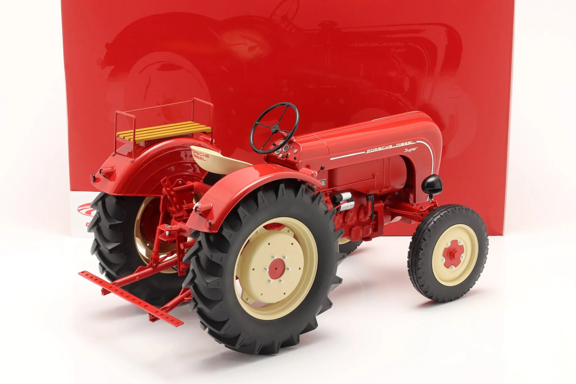 Porsche Super Traktor Baujahr 1958 rot 1:8 Minichamps