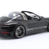 Porsche 911 (992) Targa 4 GTS 50 Jahre Porsche Design schwarz 1:18 Minichamps