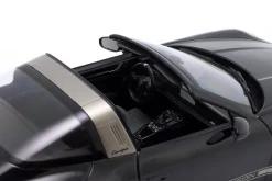 Porsche 911 (992) Targa 4 GTS 50 Jahre Porsche Design schwarz 1:18 Minichamps