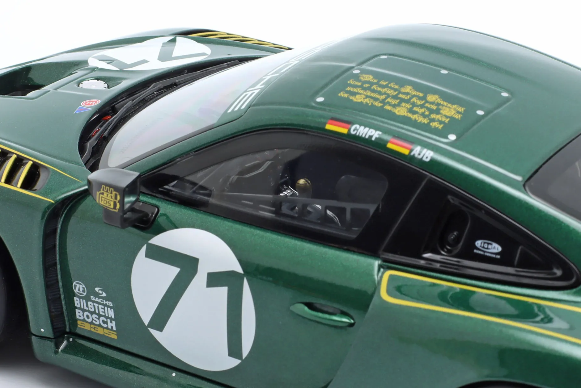 Porsche 935/19 #71 Tenner Racing 2020 1:18 Minichamps