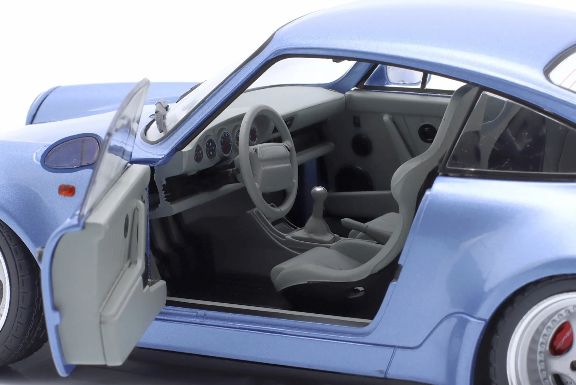 Porsche 911 (964) Turbo Baujahr 1990 horizontblau metallic 1:18 Solido