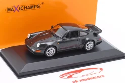 Porsche 911 (964) Turbo Baujahr 1990 perlschwarz 1:43 Minichamps