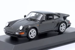 Porsche 911 (964) Turbo Baujahr 1990 perlschwarz 1:43 Minichamps