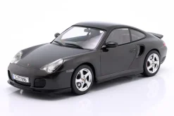 Porsche 911 (996) Turbo Baujahr 2000 schwarz metallic 1:18 KK-Scale