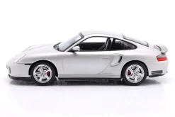 Porsche 911 (996) Turbo Baujahr 2000 silber 1:18 KK-Scale