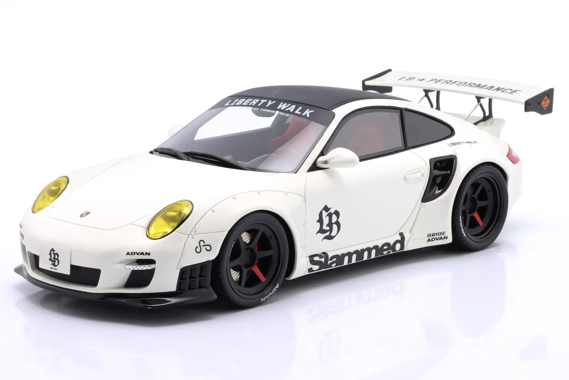 Porsche 911 (997) Turbo LB-Works 2024 weiß 1:18 GT-Spirit