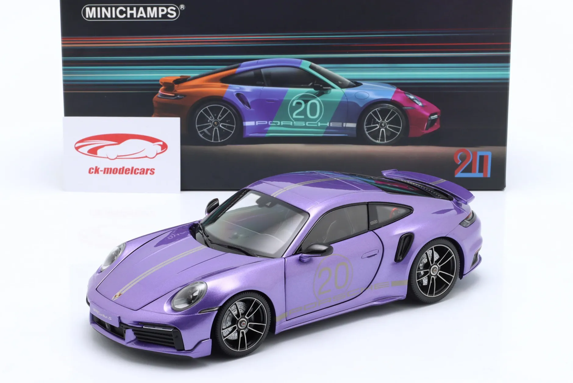 Porsche 911 (992) Turbo S Coupe Sport Design 2021 viola 1:18 Minichamps