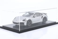 Porsche 911 (992) Turbo S 50 Jahre Porsche GT-silbermetallic 1:18 Spark
