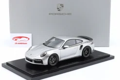 Porsche 911 (992) Turbo S 50 Jahre Porsche GT-silbermetallic 1:18 Spark