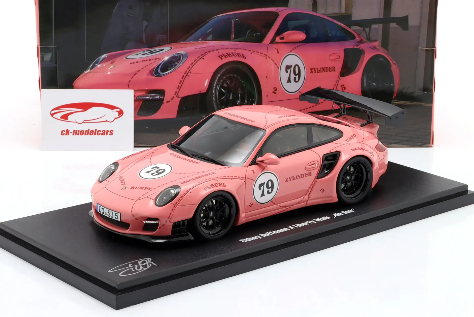 Porsche 911 Turbo S LBWK Sidney Hoffmann "Die Sau" Signature Edition 1:18 WERK83