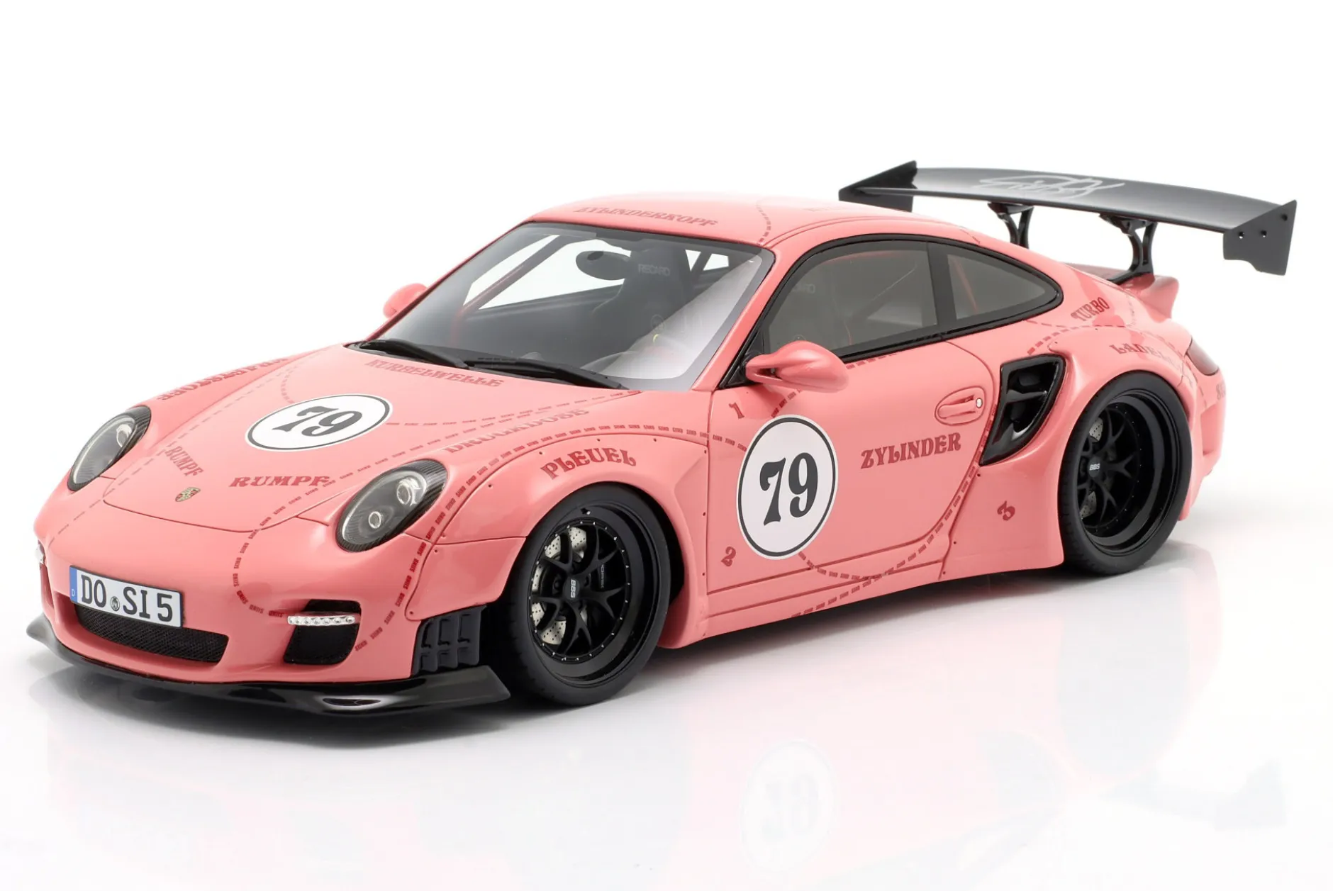 Porsche 911 Turbo S LBWK Sidney Hoffmann "Die Sau" Signature Edition 1:18 WERK83