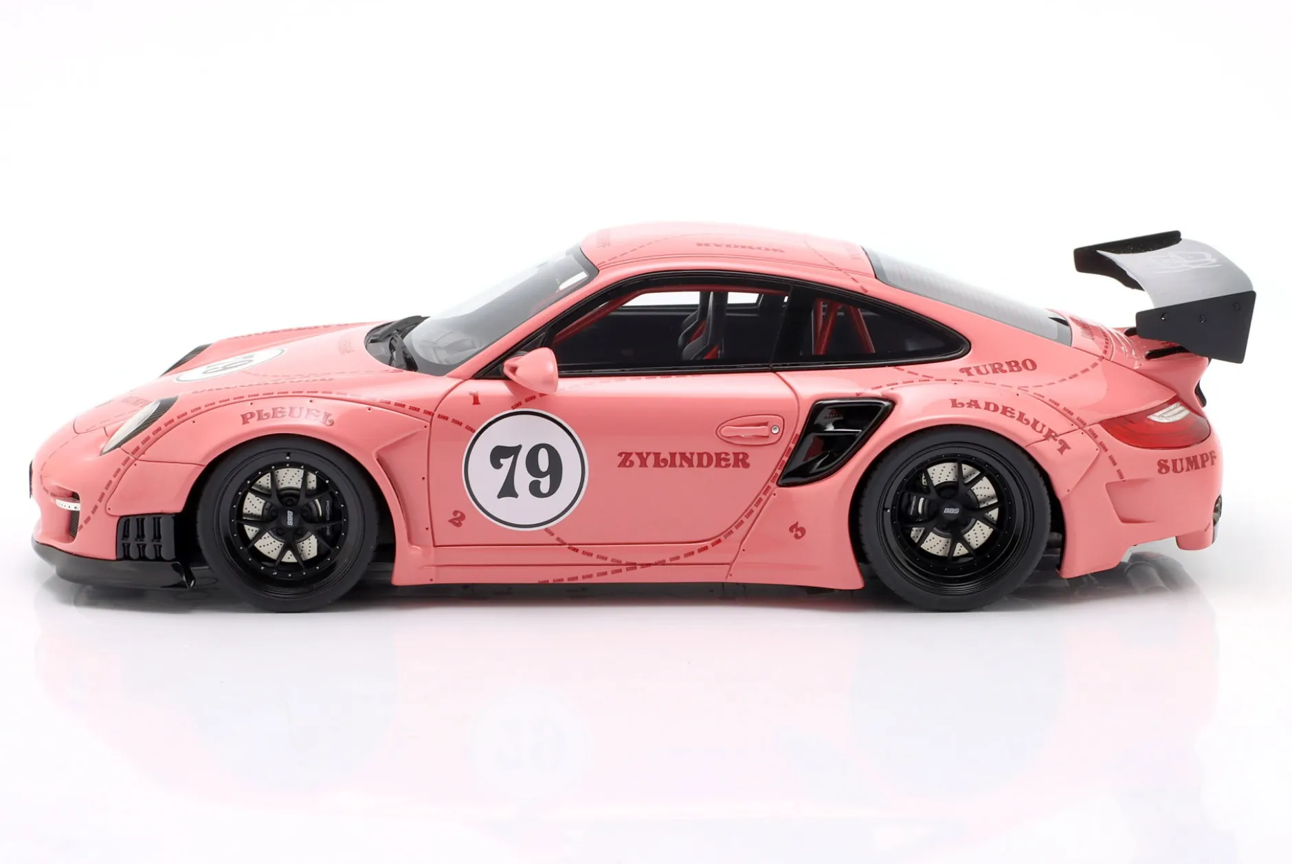 Porsche 911 Turbo S LBWK Sidney Hoffmann "Die Sau" Signature Edition 1:18 WERK83