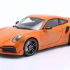 Porsche 911 (992) Turbo S Sport Design 2021 orange 1:18 Minichamps