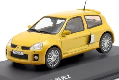 Renault Clio V6 Ph. 2 Baujahr 2003 siriusgelb 1:43 Solido