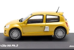 Renault Clio V6 Ph. 2 Baujahr 2003 siriusgelb 1:43 Solido