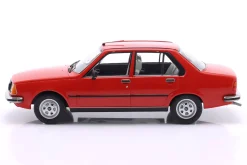 Renault 18 GTL Baujahr 1978 rot 1:18 ModelCar Group