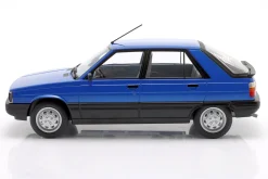 Renault 11 TXE Baujahr 1985 blau metallic 1:18 ModelCar Group