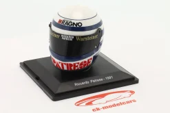Riccardo Patrese #29 Ragno Arrows Beta Racing Team Formel 1 1981 Helm 1:5 Spark Editions