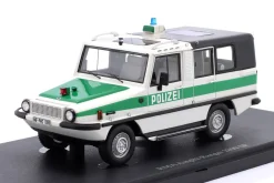 RMA Amphi Ranger 2800 SR Polizei 1985 weiß / grün 1:43 AutoCult